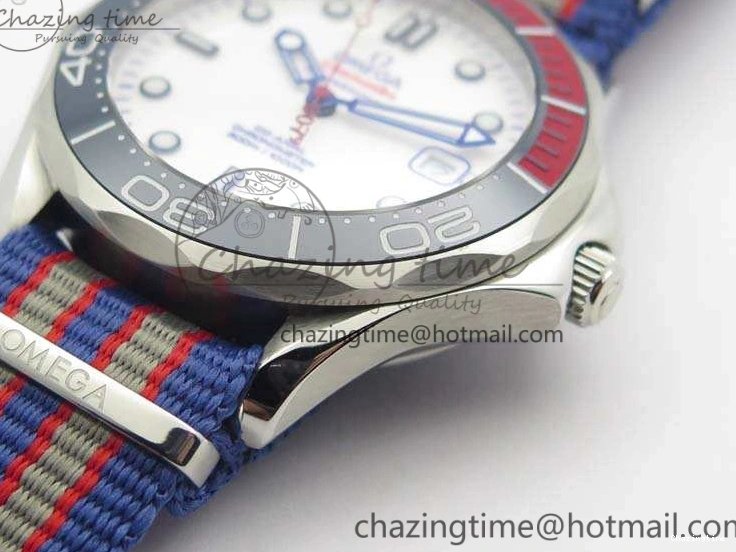 0213 FashionForward Seamaster 300M 007 SS URF 1:1 Best Edition White Dial Ceramic Bezel On Nylon Strap A2507(Free SS Bracelet) 8118